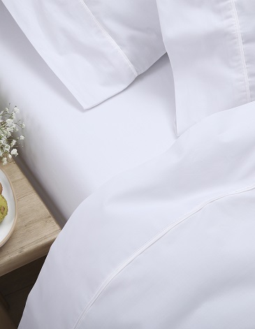 Juego de sábanas Glass Ivory 200 hilos 100% algodón  QUEEN PALETTE